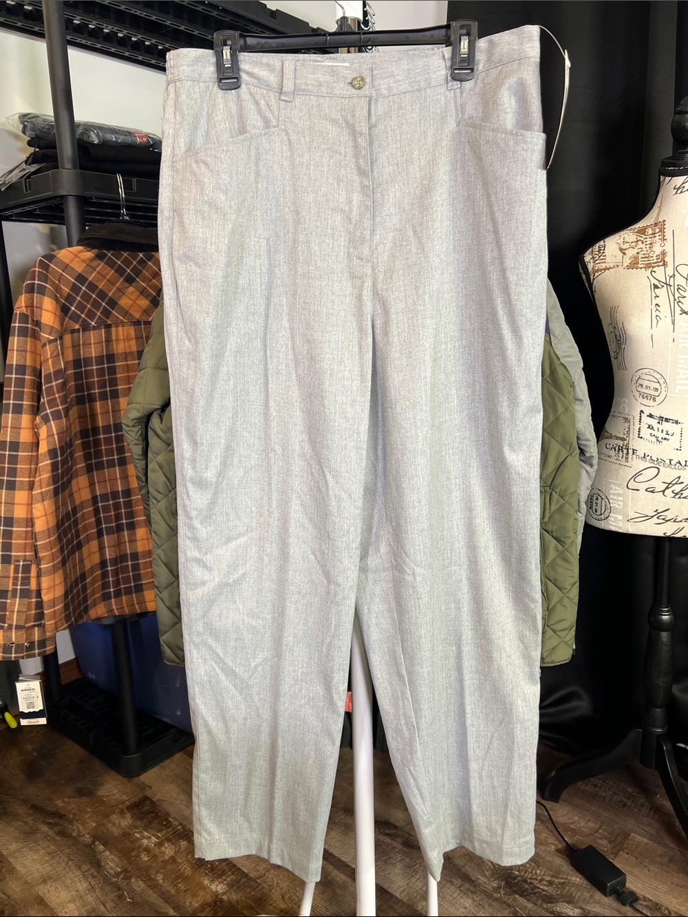 Jones New York Men's Light Gray Dress Trousers